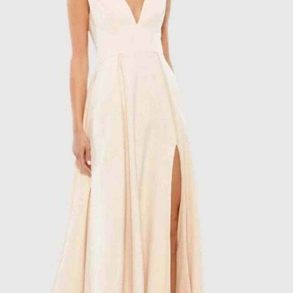 Mac Duggal Beaded Cap Sleeve V-Neck A-Line Gown (Style #26540